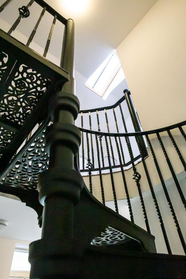 Stylish Modern Mews House In Central St Leonards Hastings Extérieur photo